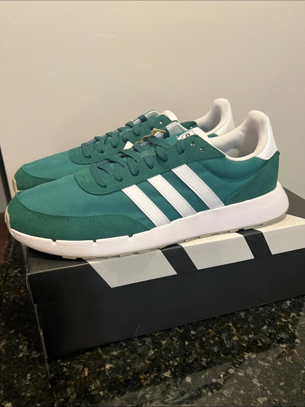New adidas Green and White RUN 60s 2.0 Men's 12 Sneakers